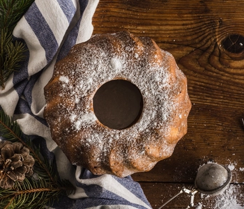 reichhaltige festtagstorte ist die königin der festtagsdesserts