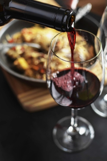 Wein mit Zartbitterschokolade