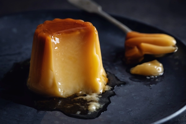 haselnuss-panna cotta