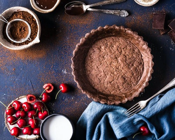 torte mit früchten und mascarponekase