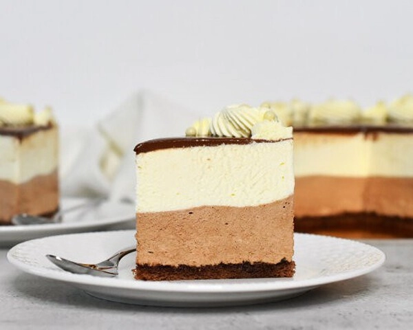 hier ist das rezept für die doppelte schokoladensahnetorte